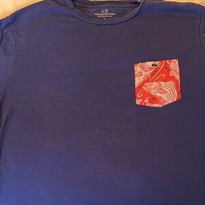 Vineyard Vines Men's Blue Shirt with Red Pocket